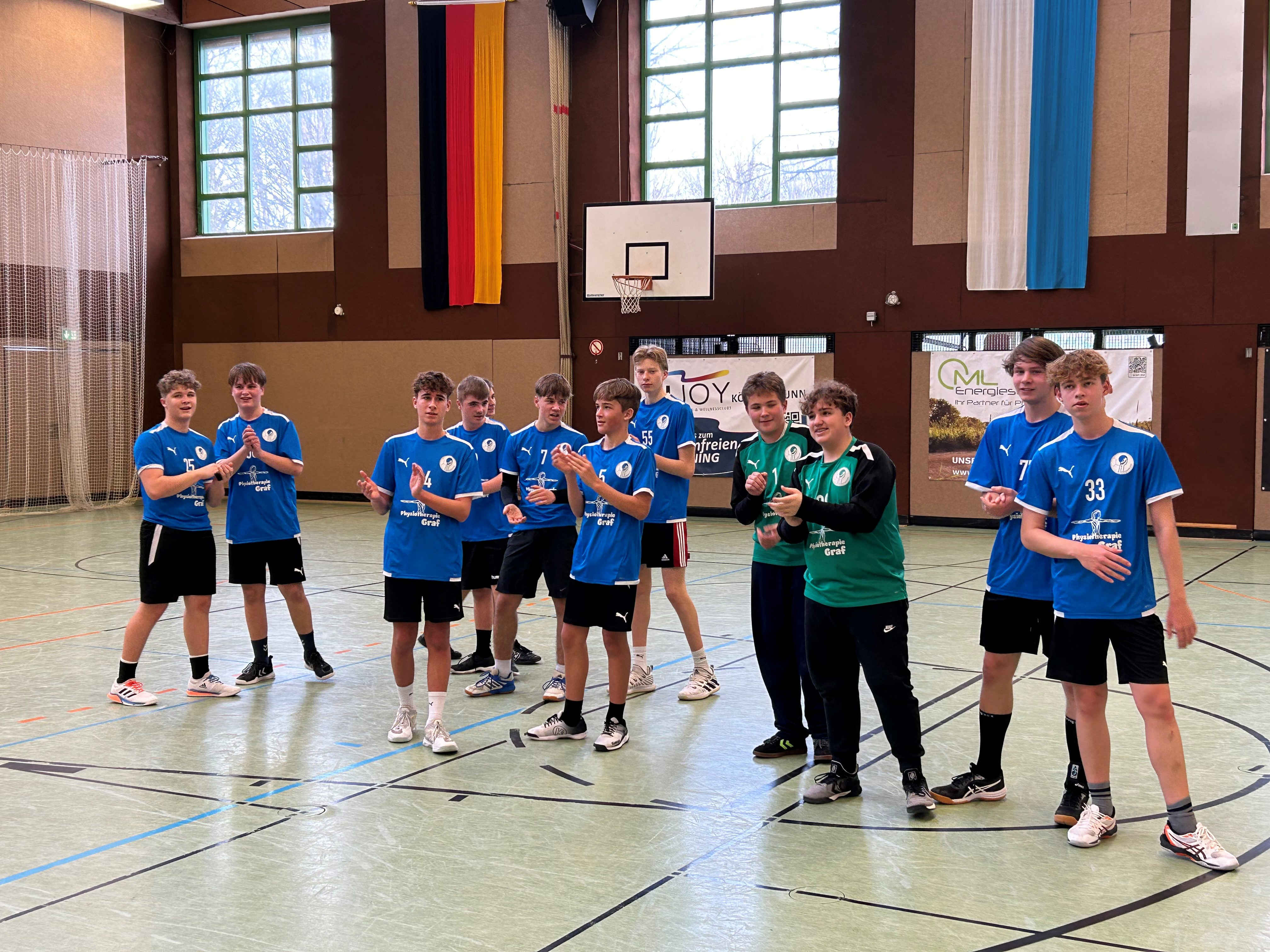 36:22 Souveräner, aber in der Höhe unverdienter Pflichtsieg nach Hallenchaos